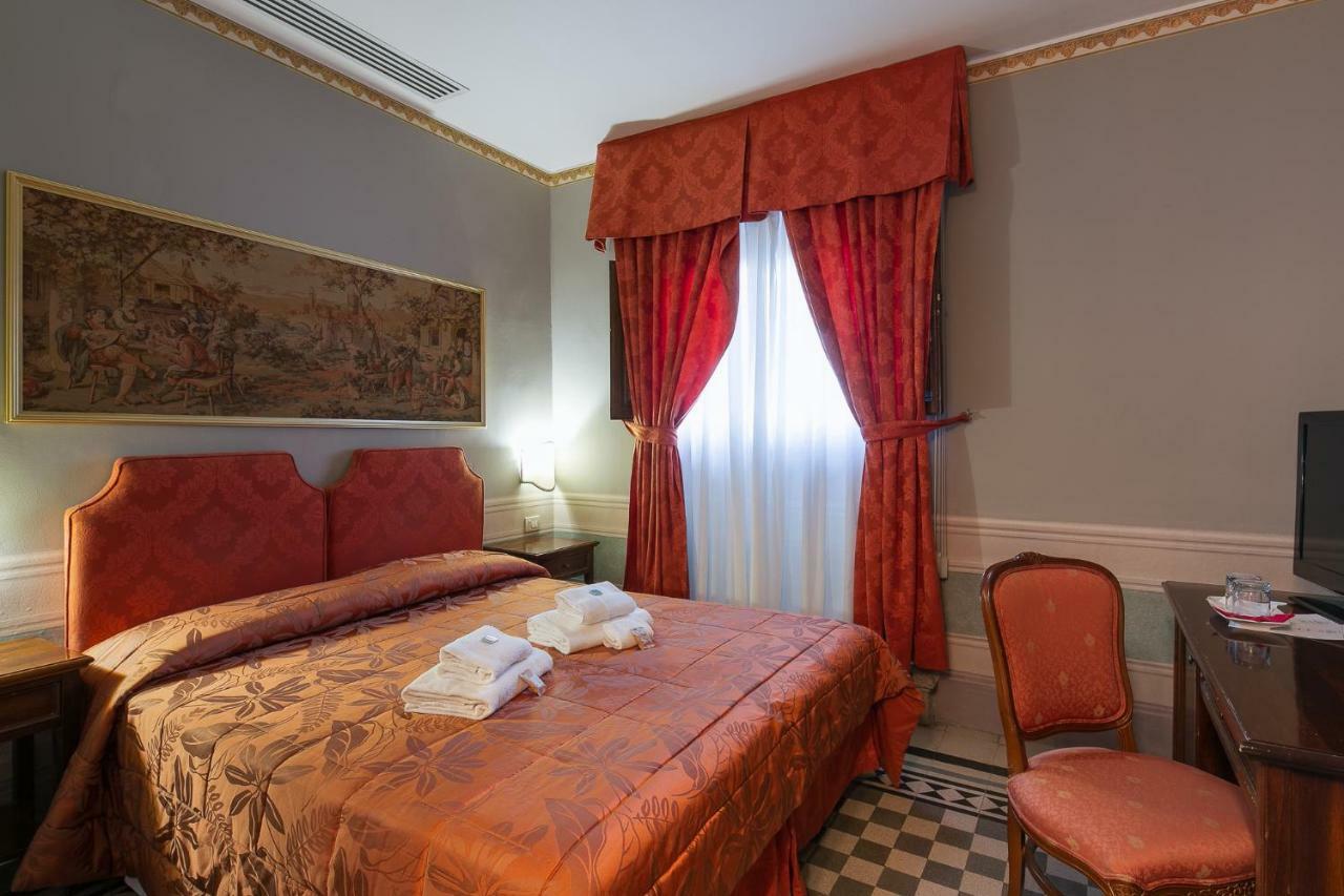 I Portici Hotel - Residenza D'Epoca Arezzo Ngoại thất bức ảnh